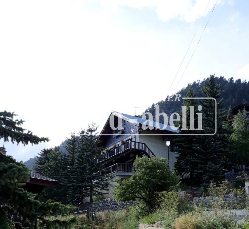 CHALET - MONTGENEVRE VILLAGE - 154.4 m2 - VENDU