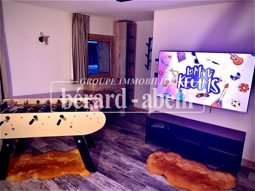 CHALET FOR SALE - MONTGENEVRE VILLAGE - 190 m2 - 2 500 000 &euro;
