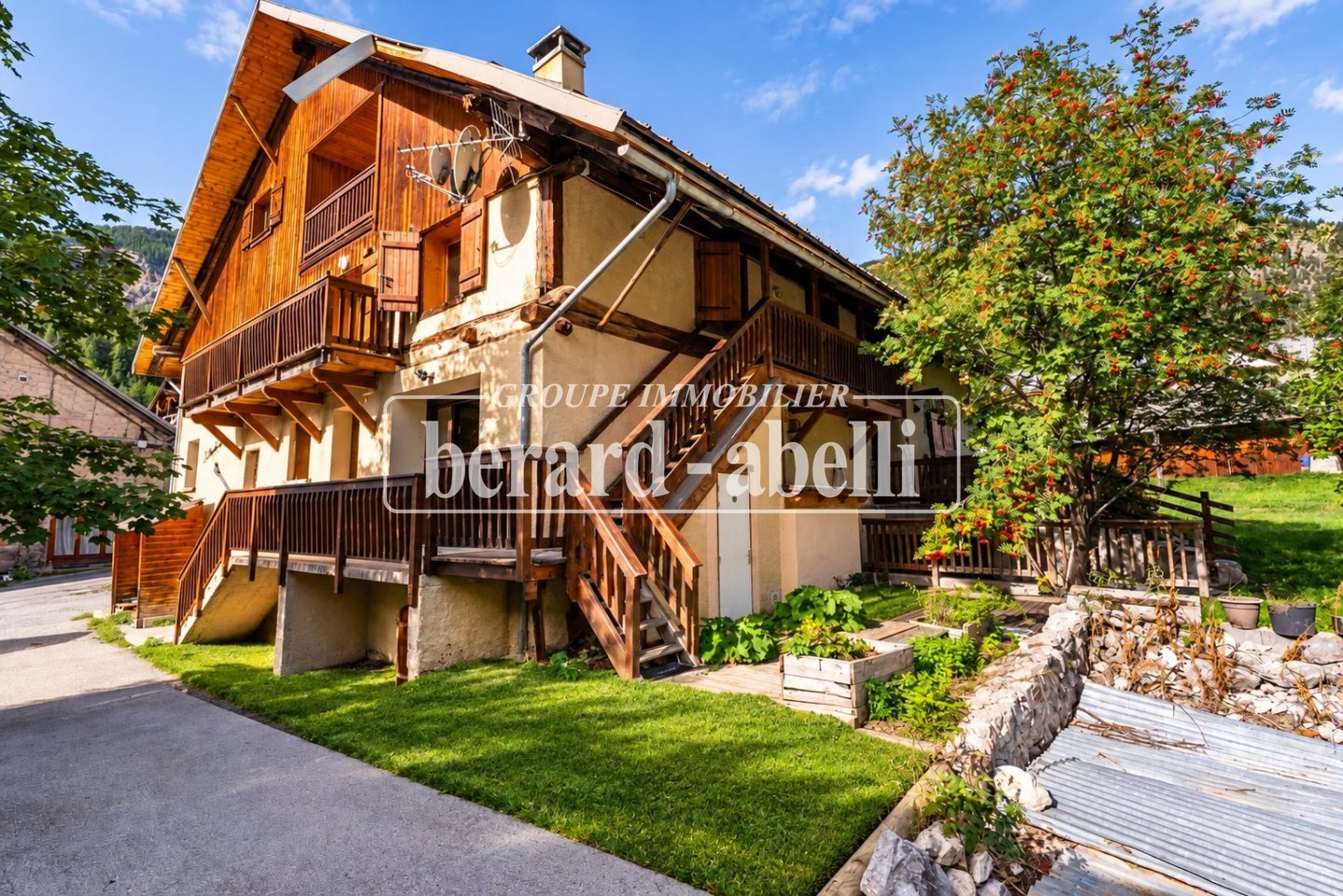 CHALET FOR SALE - VAL DES PRES - 439.5 m2 - 836 000 &euro;