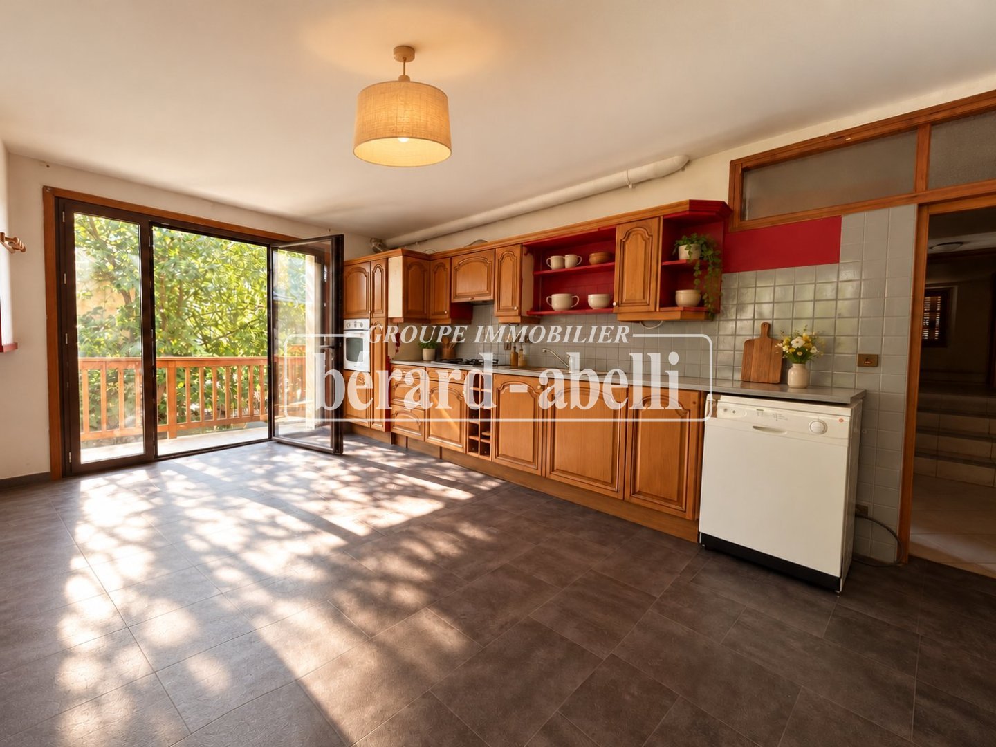CHALET FOR SALE - VAL DES PRES - 439.5 m2 - 836 000 &euro;