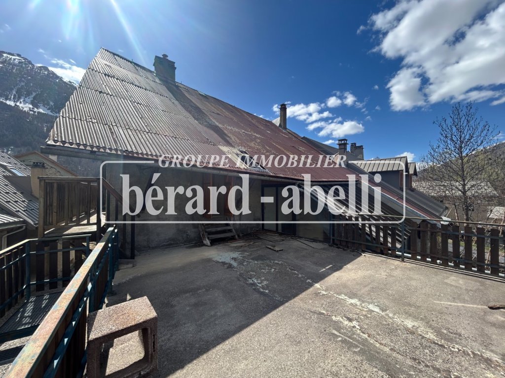 Maison à vendre 12 pièces A VENDRE - LE MONETIER LES BAINS - 435 m2 - 750 000 &euro;