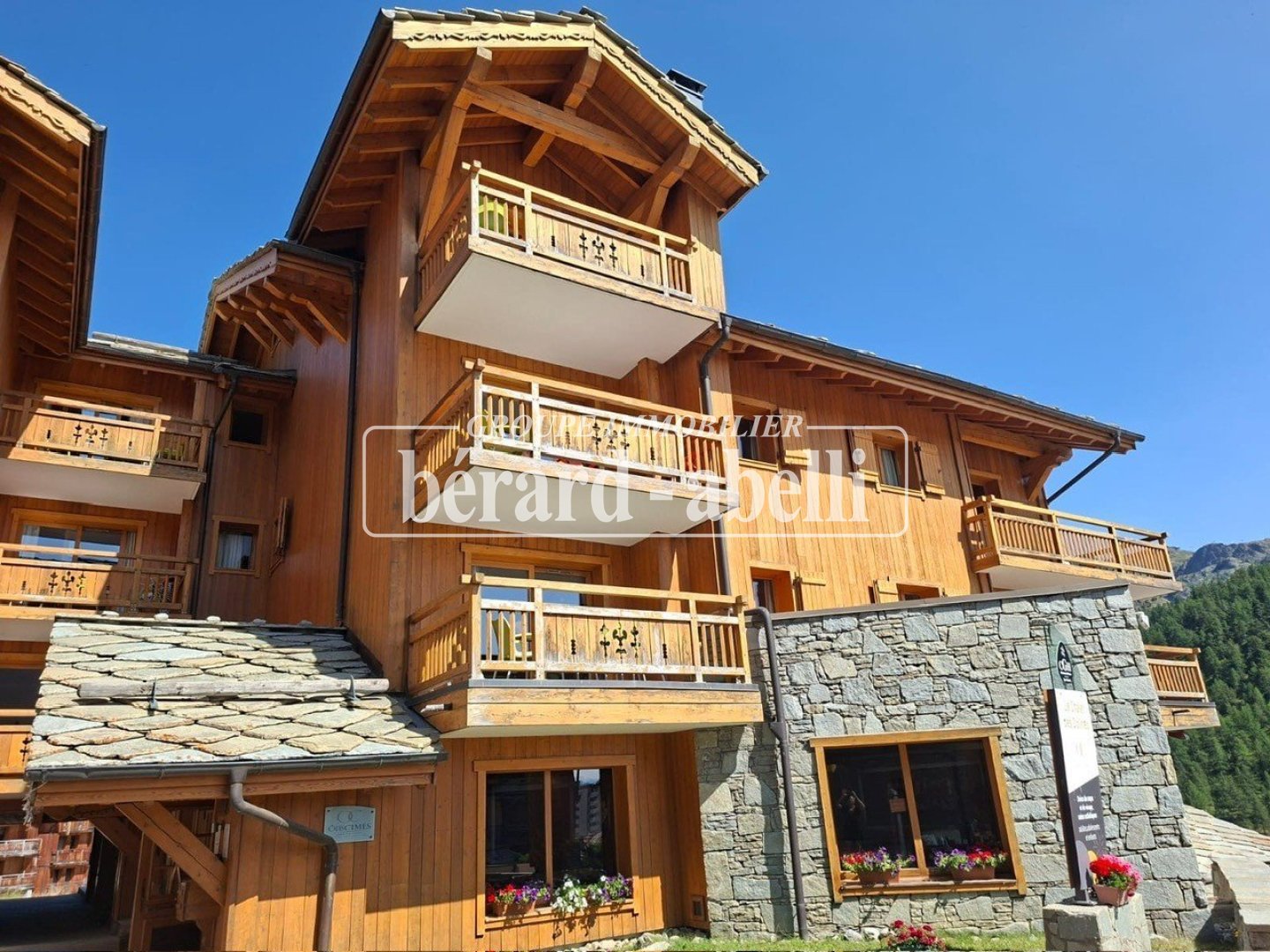 APPARTEMENT T3 A VENDRE - MONTGENEVRE RESIDENCE DE TOURISME - 52.5 m2 - 310 800 &euro;
